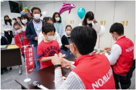 鷹の爪団の株式のススメ！