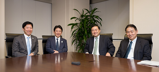 写真：横山賢次 本田健司 栗原裕治 中村徳雄